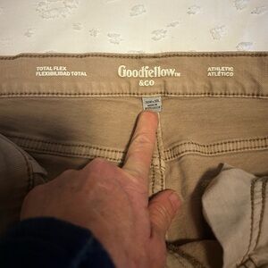 Goodfellow and Co total flex pants 20/30 tan